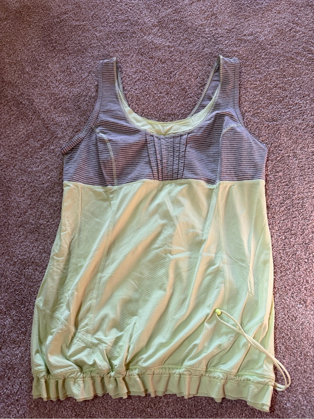 Lululemon Women’s Two-Tone Scoop Neck Tank Top — Light Yellow and Gray